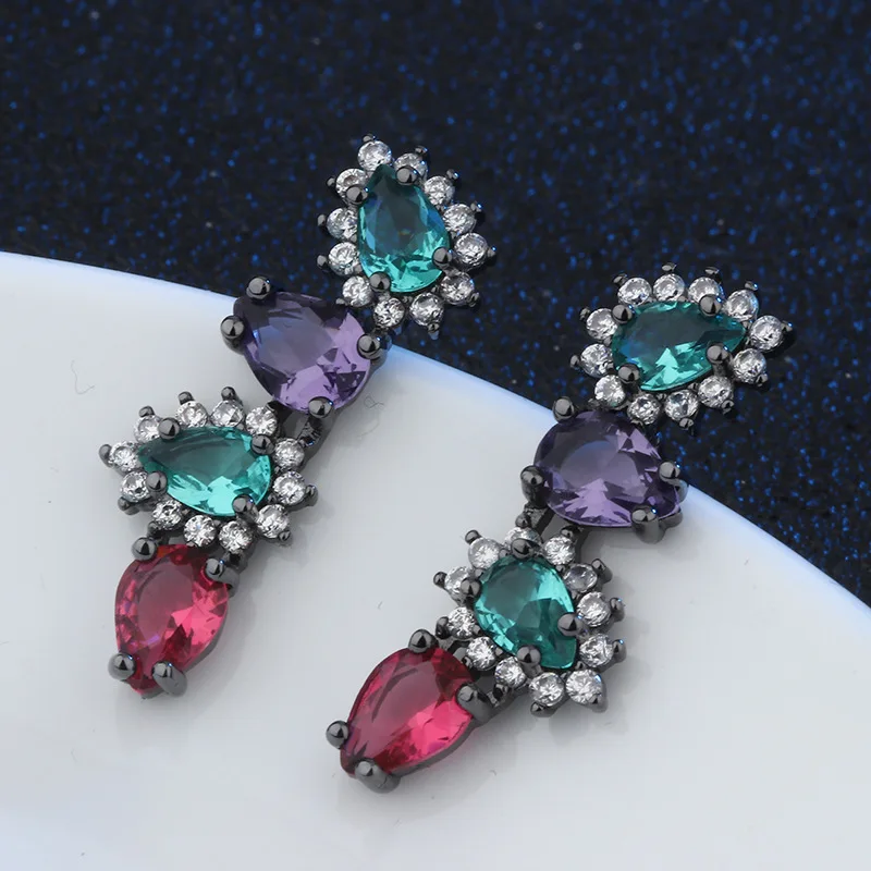 Женские Разноцветные серьги с цирконием кубической огранки белые черные медные