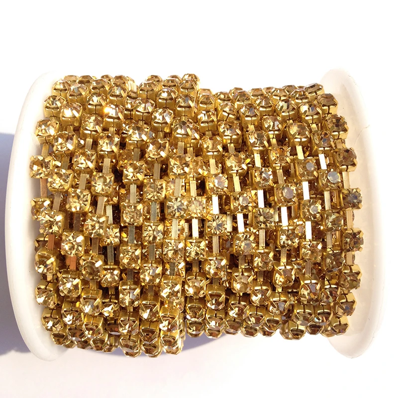 Цепочка для шитья из хрустальных страз Lt.Col.Topaz SS6 to SS38 10 ярдов/рулон Золотая основа
