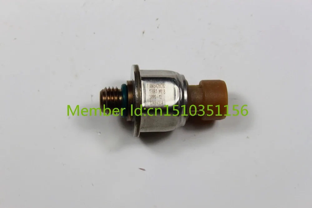 XYQPSEW 1845428C92 ICP101 3PP6-12 4C3Z-9F838-AB 4C3Z9F838AB/5C3Z-9C968-CA/5C3Z9C968CA For Navistar The fuel pressure sensor | Автомобили и