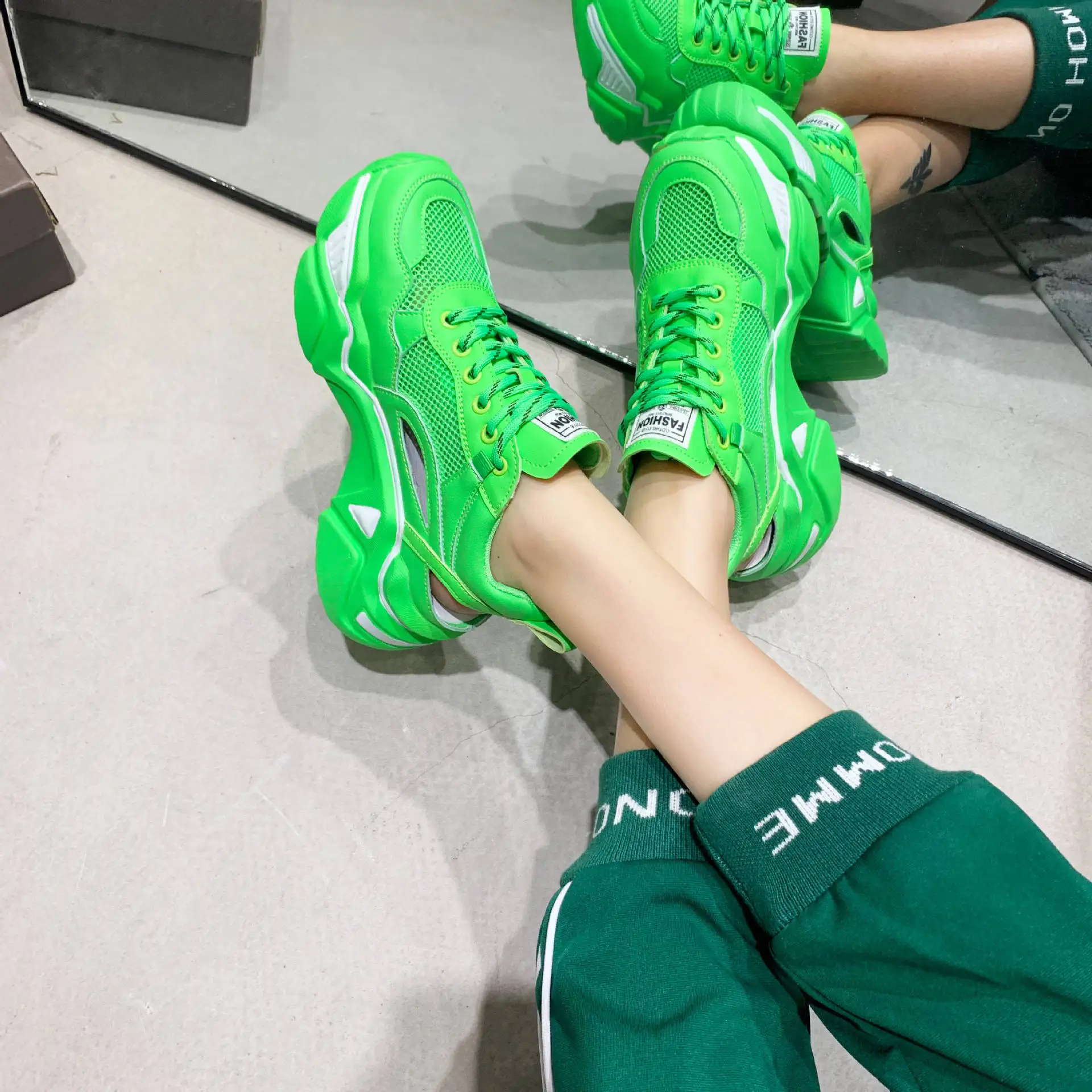 green hollow DORATASIA New INS Hot Summer Breathable Dad Shoes Woman mixed-color Mesh Sneakers Women Fashion lace-up Flats - Цвет: green hollow