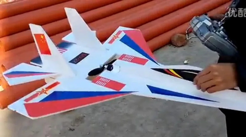 DIY большой RC истребитель Su-27 Flanker RC самолет мощный бомбардировщик светодиодный 2,4G KT доска пульт дистанционного управления Самолет DIY Avion