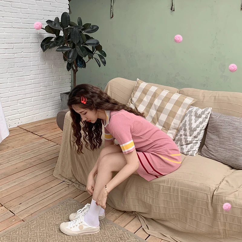 Летнее платье 2019 консервативный стиль однотонная тонкая футболка с коротким