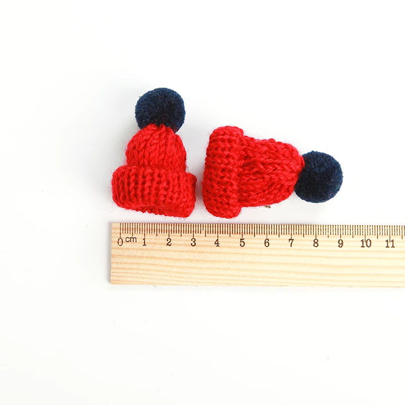 Fashion Brooches Women Cute Mini Knitted Hairball Hat Brooch Sweater Pins Badge Collar Clothes Accessories Creative Hats | Украшения и
