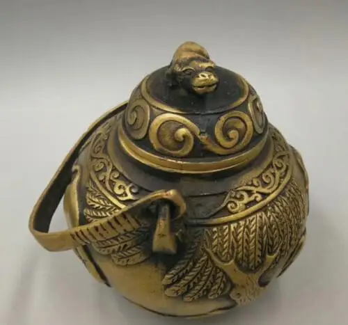 Изысканный китайский старинный латунный ручной работы корова крупного рогатого