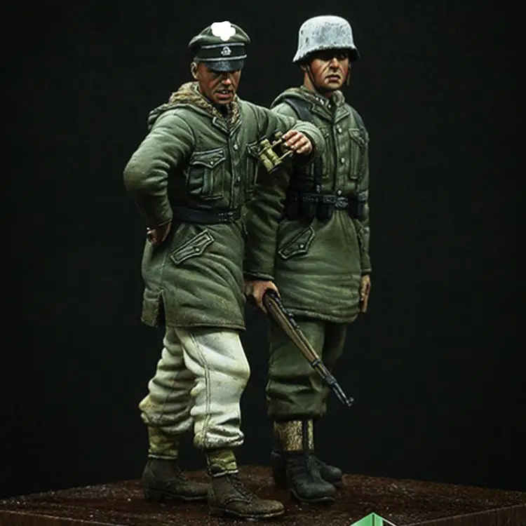 1/35 набор гренадеров 2 фигурки 4 головки в комплекте из смолы солдатиков GK военные