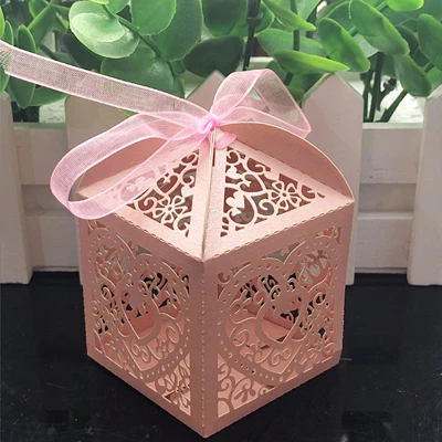 Pink 10 шт./лот Любовь Сердце Лазерная резка полый карета сувениры подарок коробка сладостей с лентой Baby Shower День рождения Свадьба вечеринок - Цвет: Pink