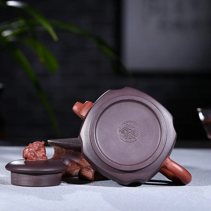 

110ML Yixing Purple Clay Teapot Handmade Raw Ore Purple Mud Square Pot Home Vintage Drinkware Craft Ornaments Decoration Tea Pot