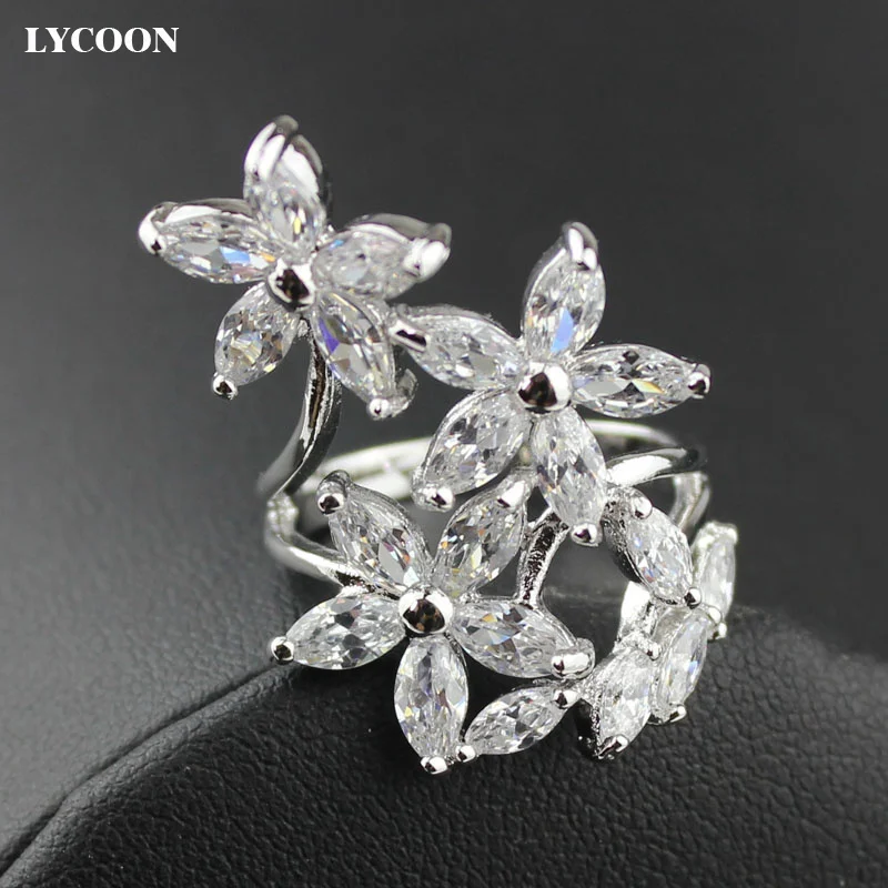 

LYCOON New arrival Four Leaf Clover ring silver plated prong setting Marquise Cubic Zirconia women luxury wedding rings