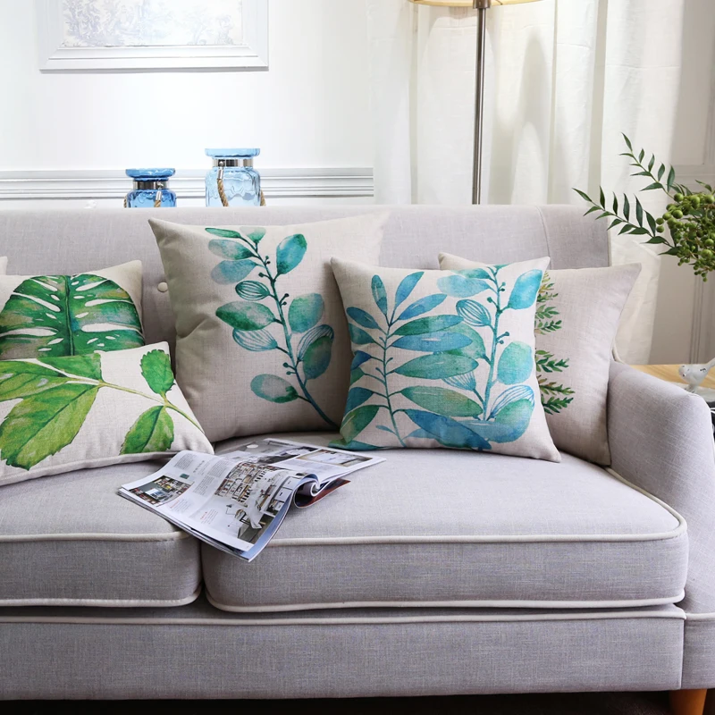 Чехол для подушки льняной с акварельными тропическими листьями зеленый