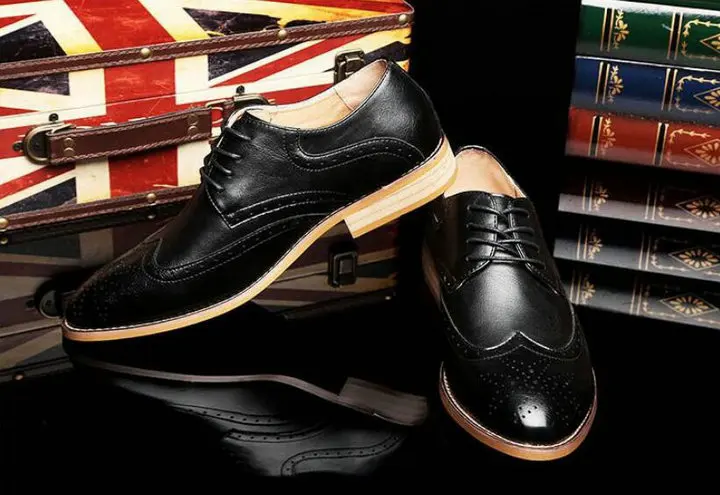 Dropshipping fashion new brand casual spring leather shoes mens dress business brogue shoes male lace up wedding shoes A005