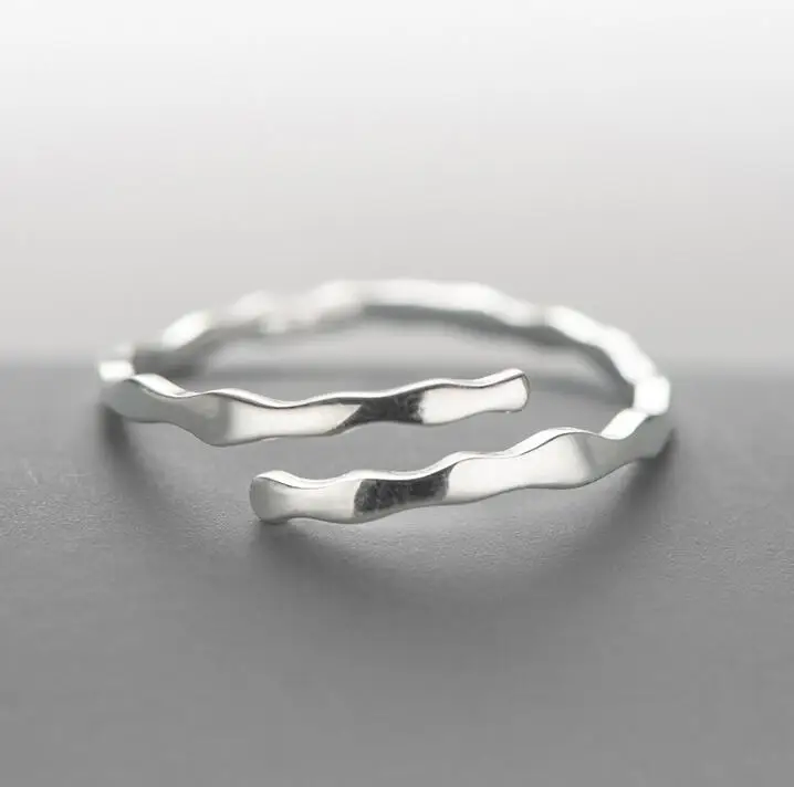Простые геометрические волнистые кольца из стерлингового серебра 925 пробы для