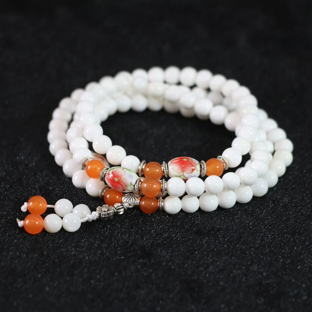 Женский браслет с подвеской в античном стиле Круглый из натурального белого