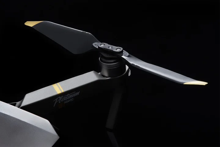 Оригинальные быстроразъемные пропеллеры DJI Mavic Pro Platinum 8331 с низким уровнем шума