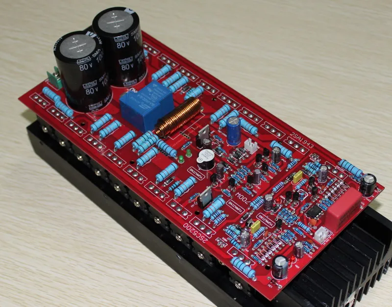 Двойная аналогичная мощность (700 Вт) усилитель высокой мощности класса