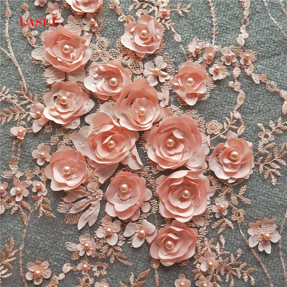 Кружевное платье LASUI объемное сатиновое с цветами и жемчугом расшитое блестками