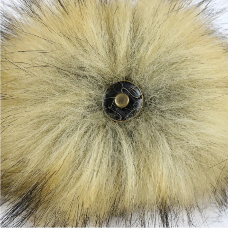 

wholesale 15cm faux raccoon fur pompoms artificial fur pom poms ball for bags shoes beanie hat hair ball fur pompon 5pieces/lot