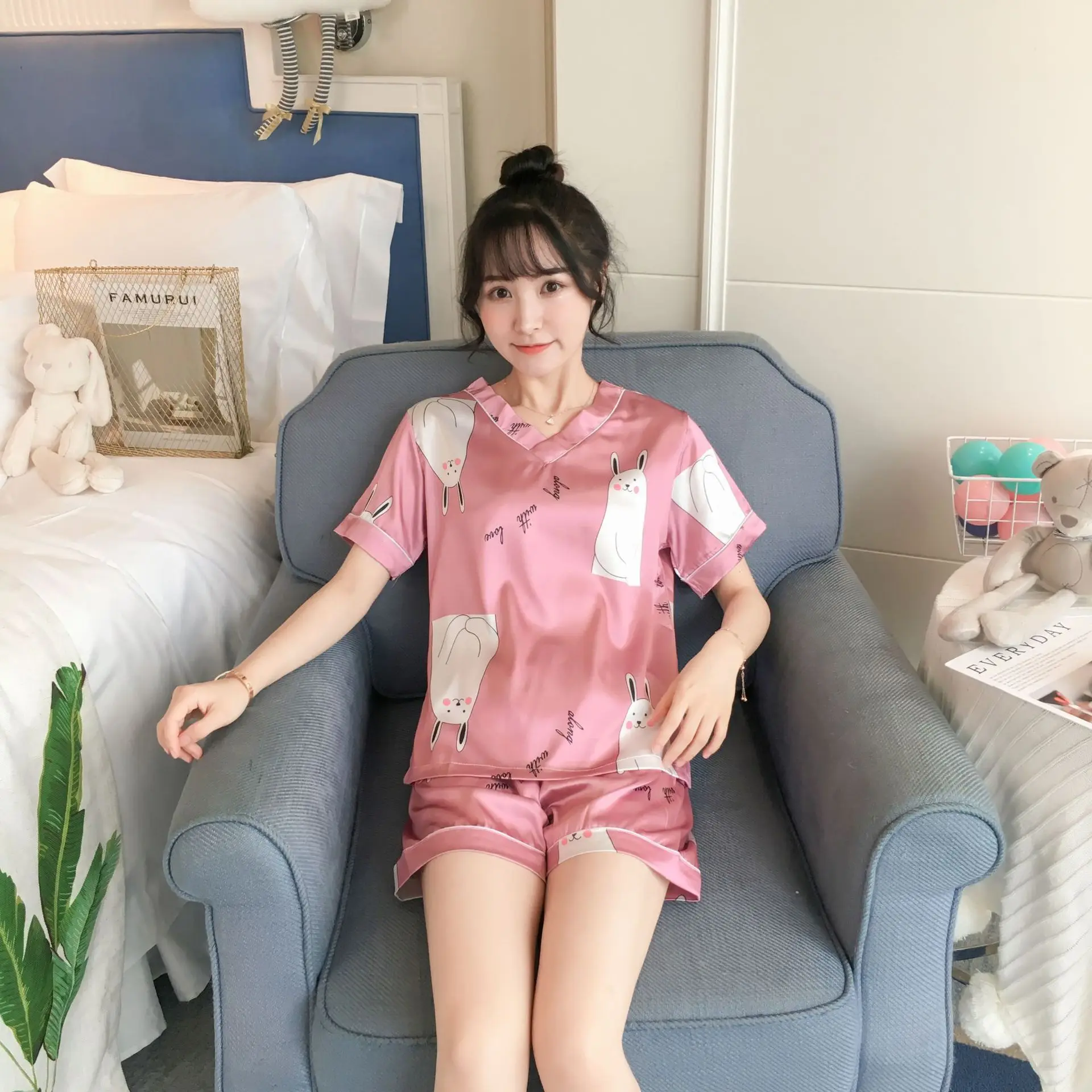 Pajama girls summer ice silk short sleeves two pieces of suit Korean fresh sweet lovely students thin silk home clothes