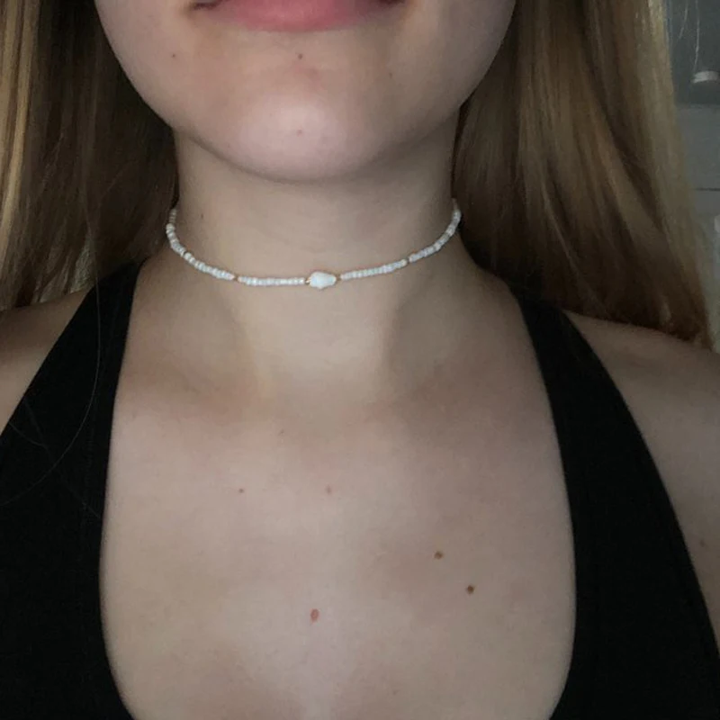 Женское богемное колье чокер белое из морских ракушек в гавайском стиле Пляжная