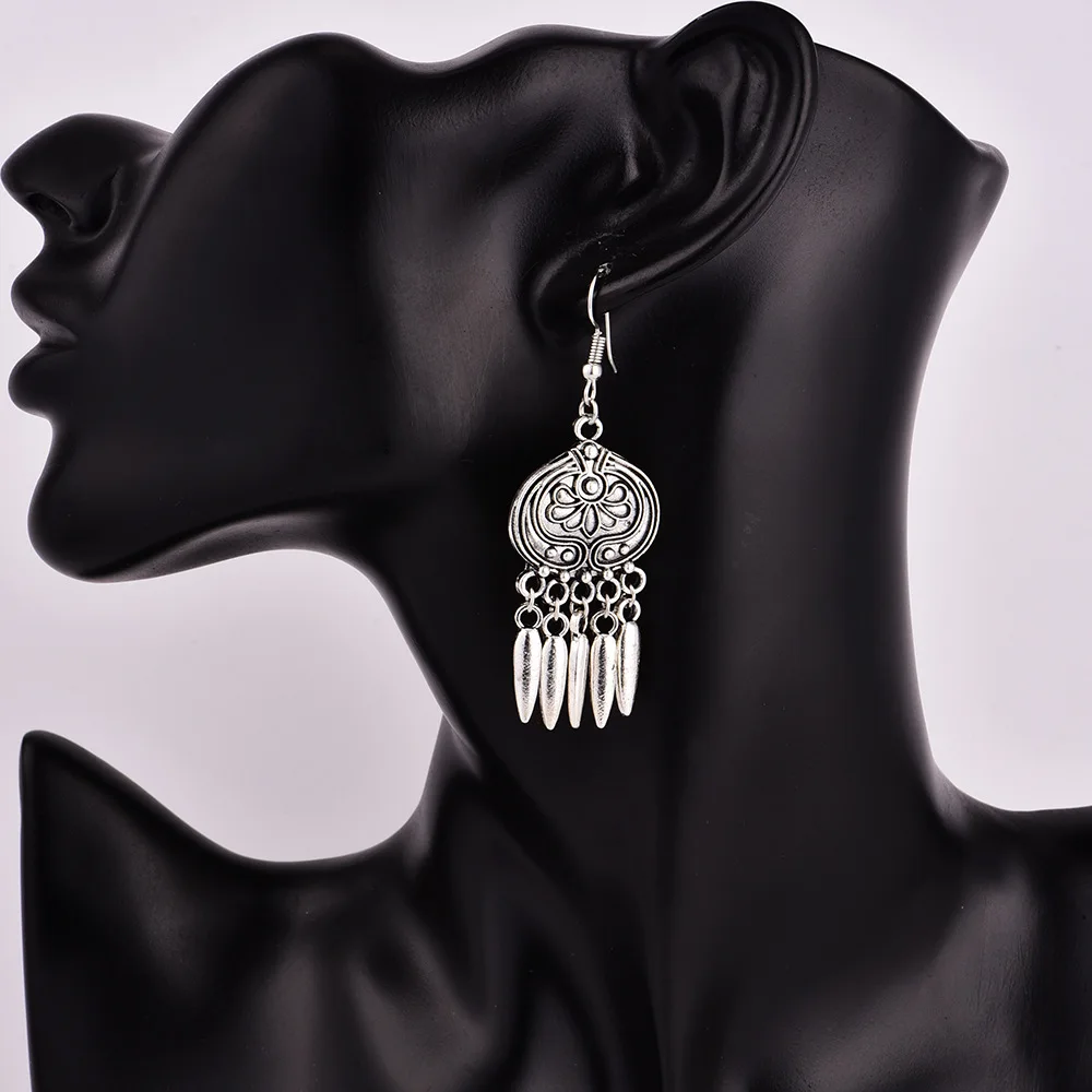 2 Pcs/Set Feather Pendant Bohemian Fringed 001 Earrings Carved Round Flowers Women Beach Party Jewelery Long Earring | Украшения и