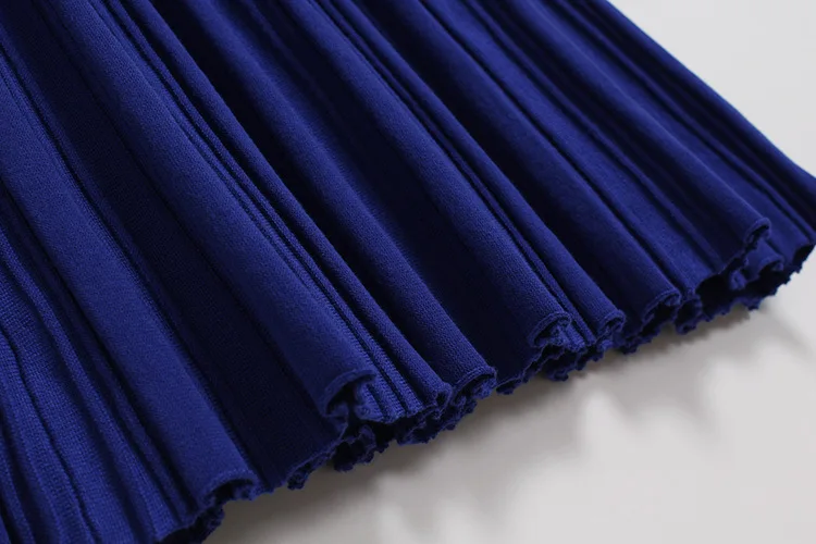 Женское трикотажное платье в полоску ТРАПЕЦИЕВИДНОЕ Элегантное весна-лето 1206 |