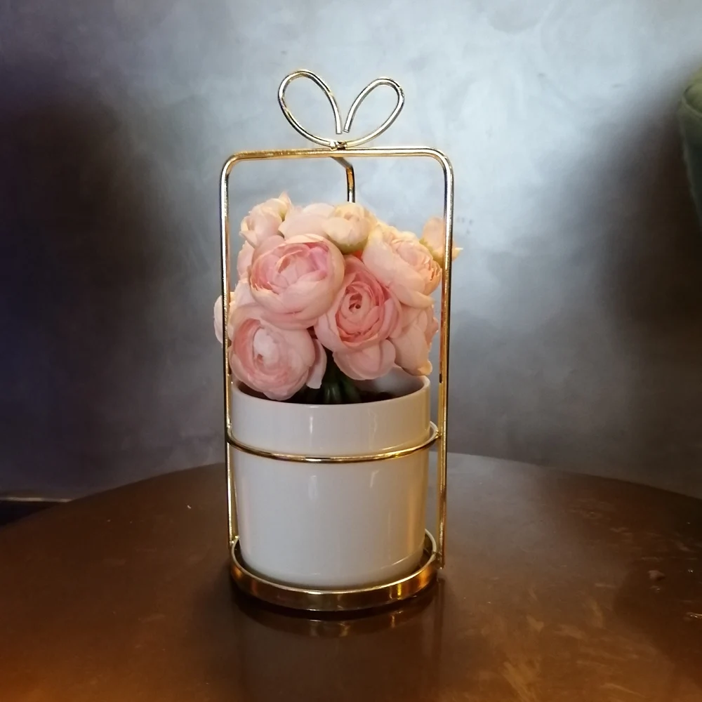 

Nordic style Gold Bowknot Shape Ceramics Iron Art Tabletop Vase Flowerpot Home Weeding Decoration For Dry Flower Plant