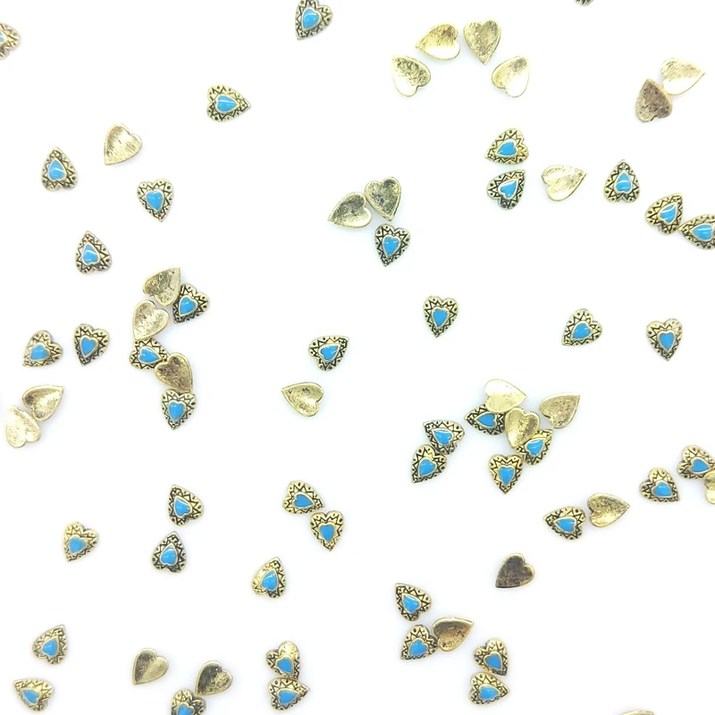 

LEAMX New Alloy Nails Strass Jewelry 3D Nail Art Decorations Love Shape Retro Gold Metal Manicure DIY Girl Nail Decor 10 PCS/bag