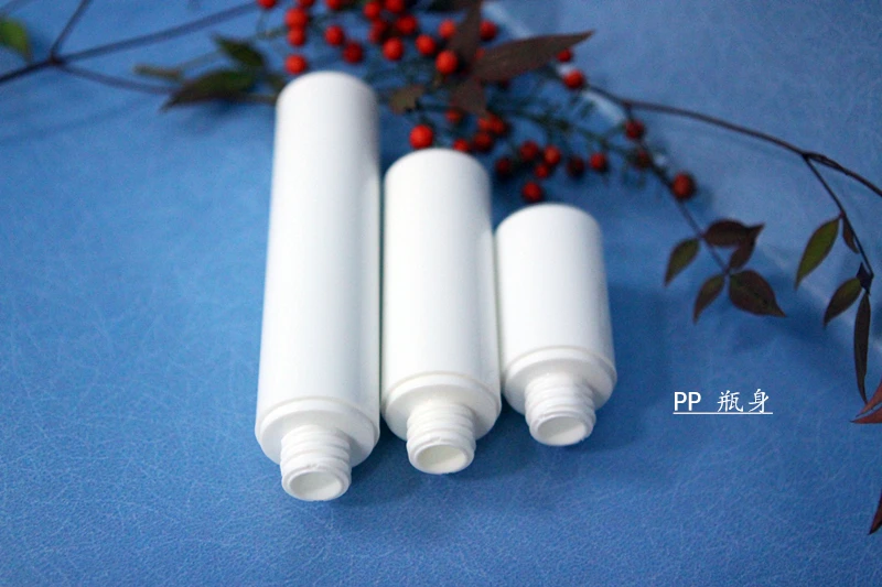 Бесплатная доставка белая безвоздушная пластиковая бутылка 15 мл/30 мл/50 мл для