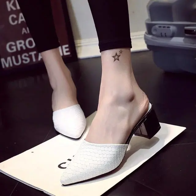

Baotou Half Slippers 2018 Summer New Muller Shoes Wear No Heel Lazy Slippers