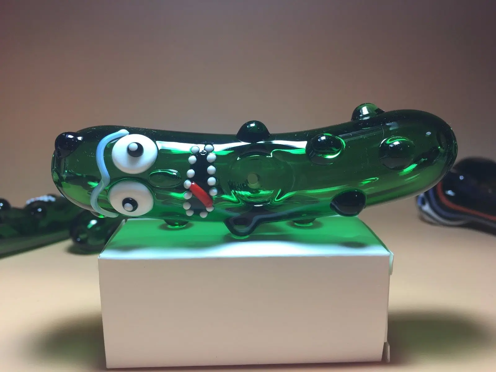 Funny Pickle Rick Glass Pipe glass Bong Smoking Pipes bowl hookah |