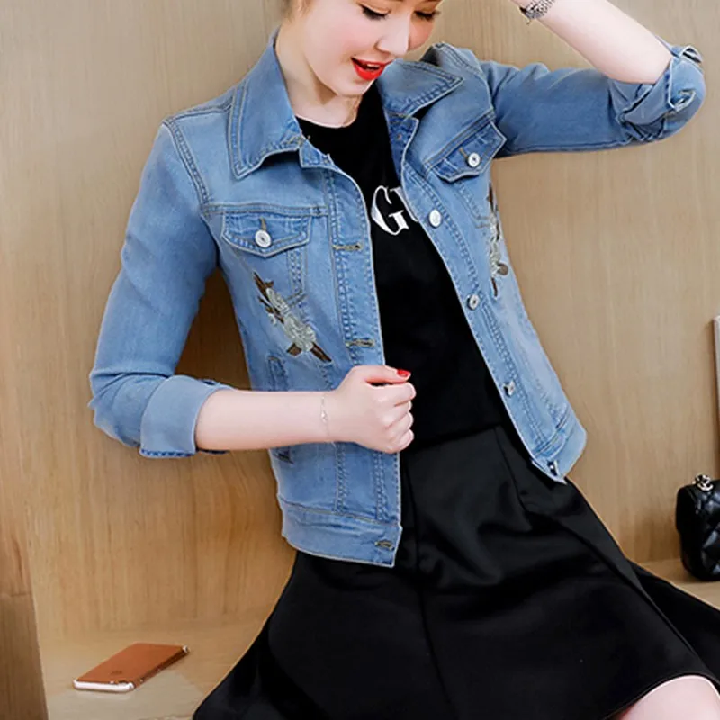 PLAMTEE винтажная женская джинсовая куртка с цветочной вышивкой Kpop Bomber зимние куртки женские короткие пальто с длинным рукавом Jaqueta Новинка
