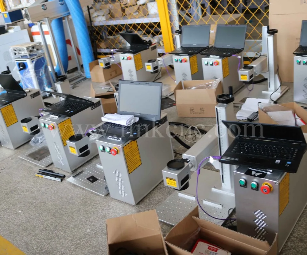 30 Вт Raycus портативная волоконная лазерная маркировочная машина с программным