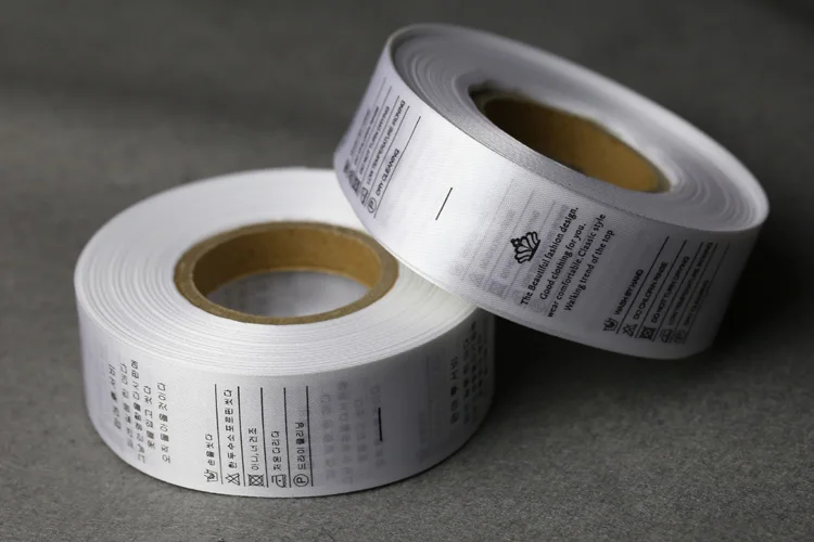 Бесплатная доставка 1000 шт/партия индивидуальная одежда атлас стирка уход