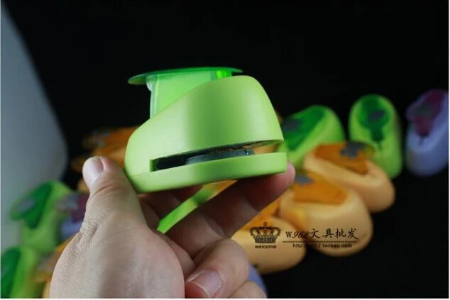 Бесплатная доставка снежинка бумаги удары для скрапбукинг furador de papel DIY ремесло