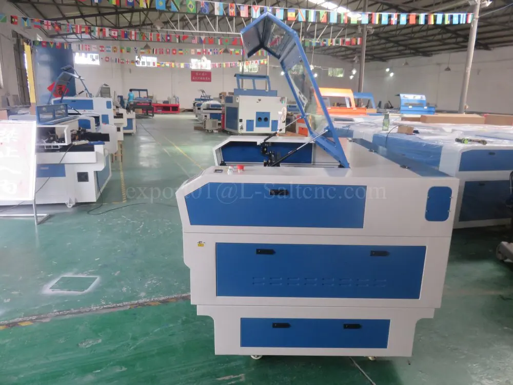 Лазерный станок с ЧПУ для резки акриловых листов | Инструменты