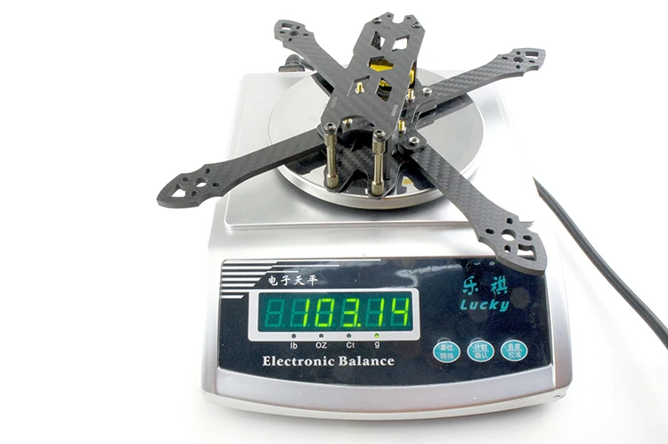 Квадрокоптер Star Power STP ZX220 5 дюймов 220 мм 4 с Карбоновым наконечником для FPV freстайл
