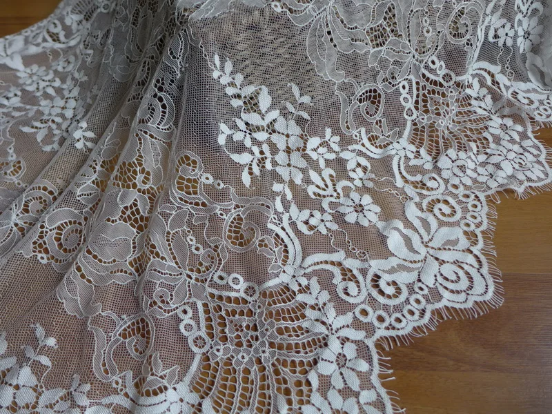 Новое прибытие Chantilly Цветочная Свадебная кружевная отделка французские ресницы