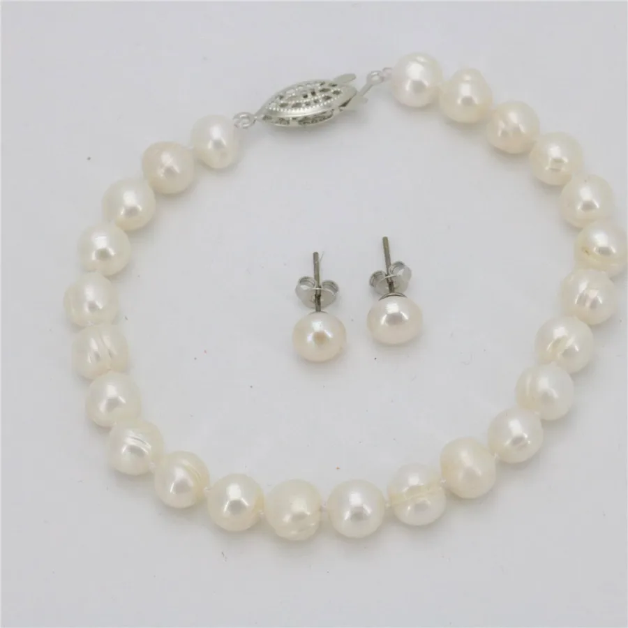Комплект ювелирных украшений ожерелье и серьги из белого культивированного