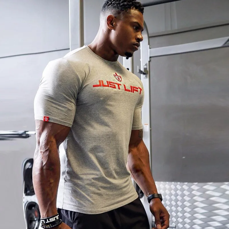 Мужская модная футболка 2019 новый сезон: весна лето тонкий мужской рубашки топы