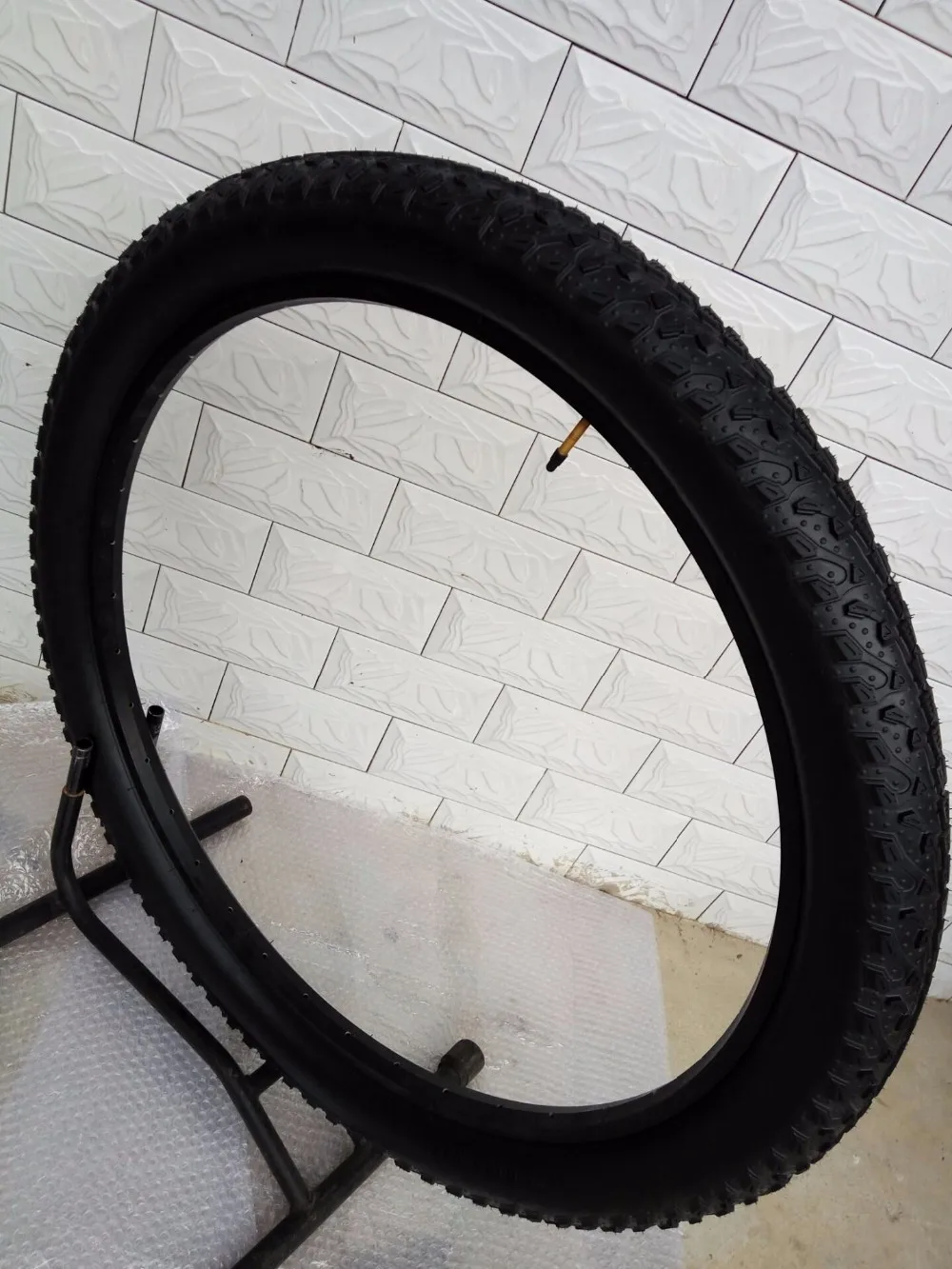Бесплатная доставка Оригинальные велосипедные шины MTB 29er 26er 26*3 0 DH сверхлегкие.