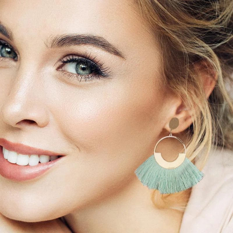 Модные богемные женские серьги с кисточками Бохо Эффектные бахромой круглые