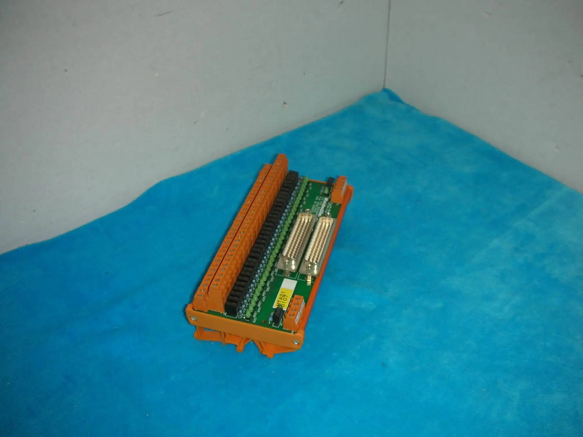 

1PC USED 1059270000