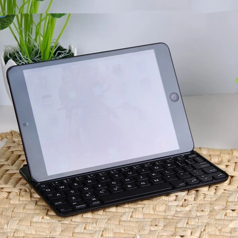 Беспроводная клавиатура Logitech ik700 tastiera водонепроницаемая эргономичная мини с