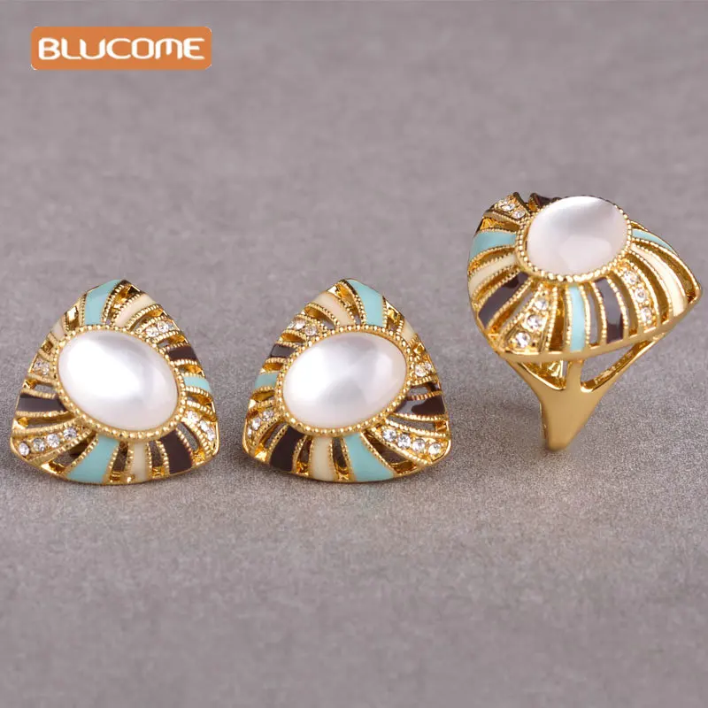 Женский Классический комплект из сережек и кольца Blucome белый гвоздиков с опалом