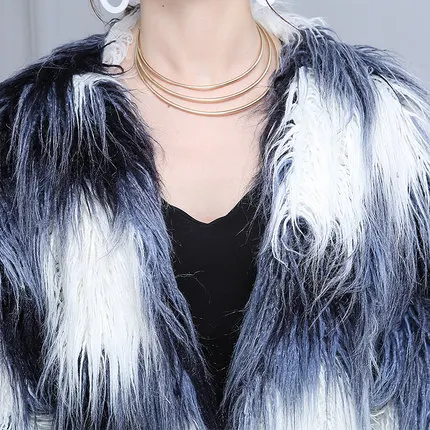 

Women Loose Slim Gradient Color Fur Coat N56