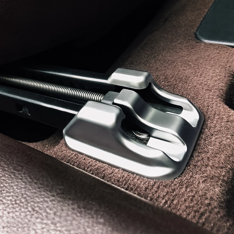 

QHCP Car Seat Slide Clip Covers Sliding Rail Blanking Cap ABS Seat Block Buckle 4Pcs For Lexus ES200 260 300H 2018 Car Accessory