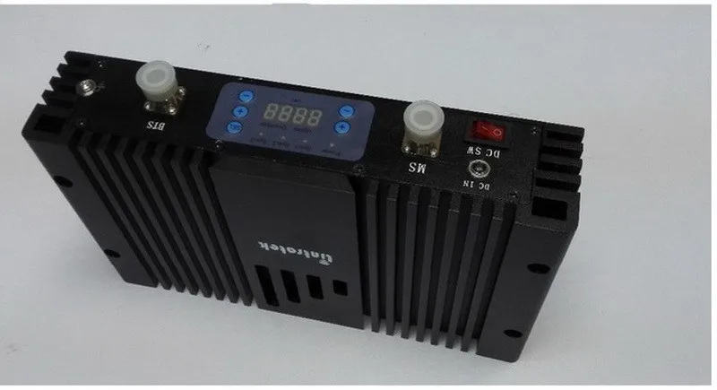 Рабочий 600m2 70 дБ AGC MGC ЖК-дисплей WCDMA 2100 МГц 4G LTE 2600 усилитель сигнала сотового