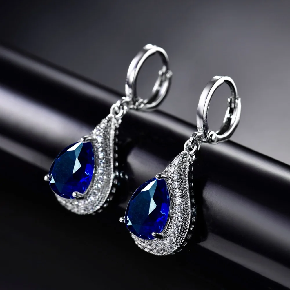 Женские серьги-капельки MOLIAM серьги серебристого цвета с кристаллами груши