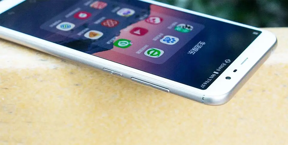 Китай мобильный A4S мобильный phone2/3 Гб оперативной памяти, 16/32 Гб встроенной памяти, процессор 18:9 5,7 дюймовый смартфон MTK6750 Octa Core 13.0MP 3300 мА/ч, 4G LTE Android сотовый телефон