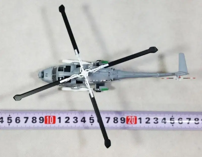 Рысь MK88 супер N 410 синий носорог военно-морской флот 1/72 готовой вертолет easy model |