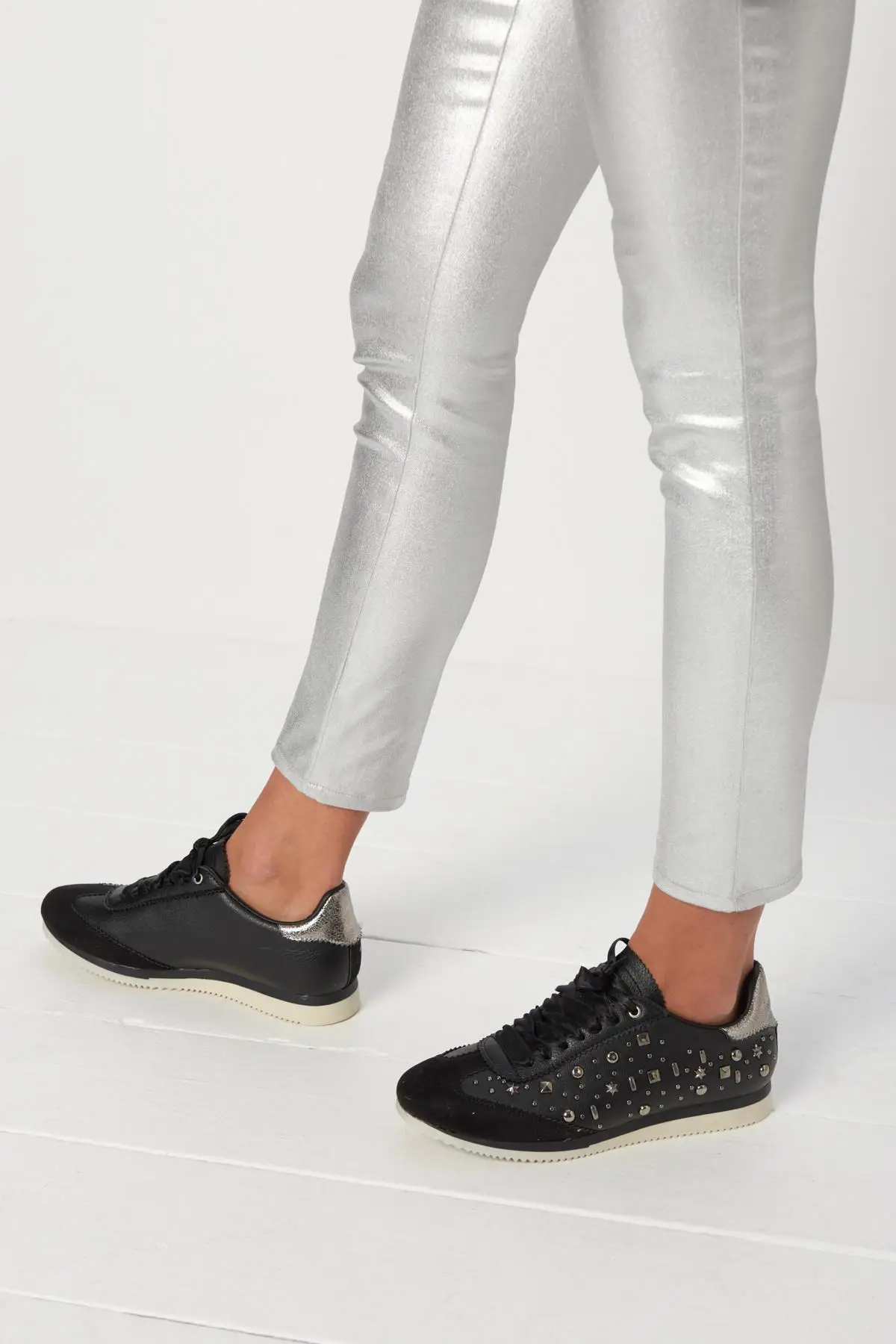 Черные женские кроссовки Derimod | Обувь